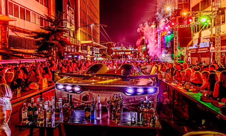 Πλήθος κόσμου στο Street Party του Δήμου Πειραιά